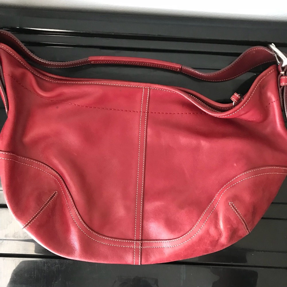 🆕💕SOLD💕Coach Red Hobo Leather Handbag